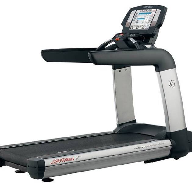 bieżnia 95t engage - life fitness
